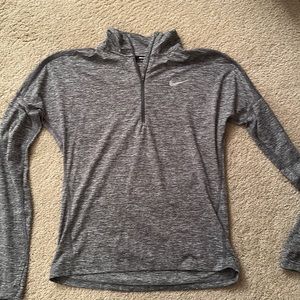 NWOT Nike dri fit quarter zip XS